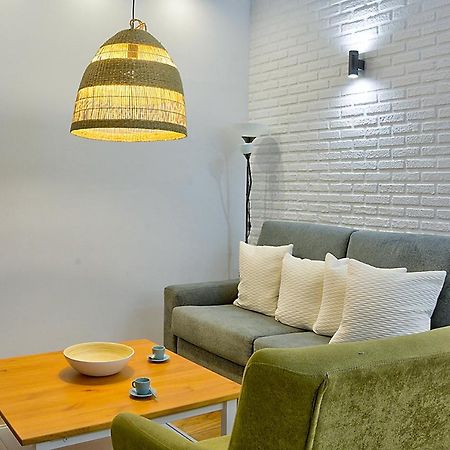 Apartsuite B&R Triana Arellano Sevilla Buitenkant foto