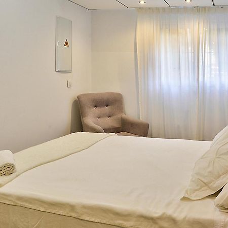 Apartsuite B&R Triana Arellano Sevilla Buitenkant foto