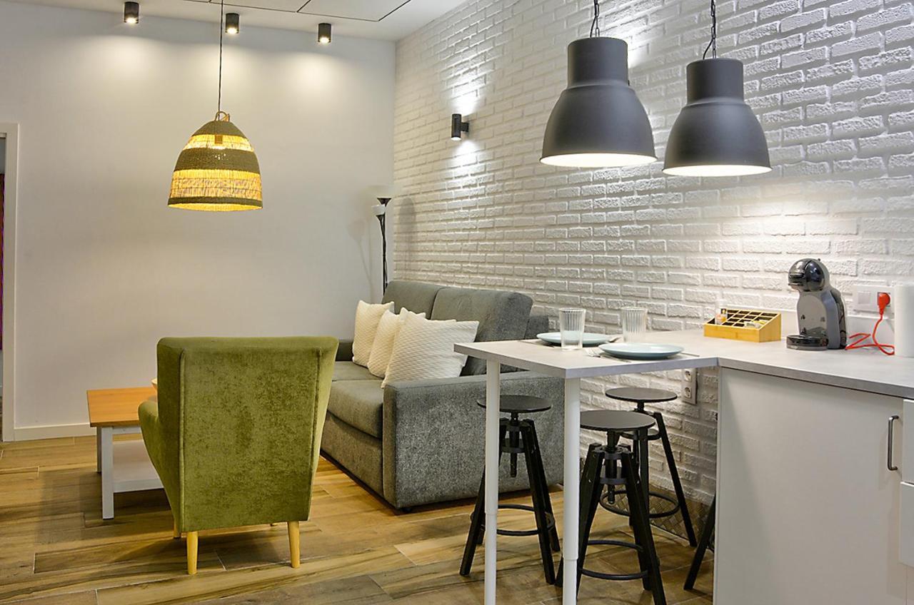Apartsuite B&R Triana Arellano Sevilla Buitenkant foto