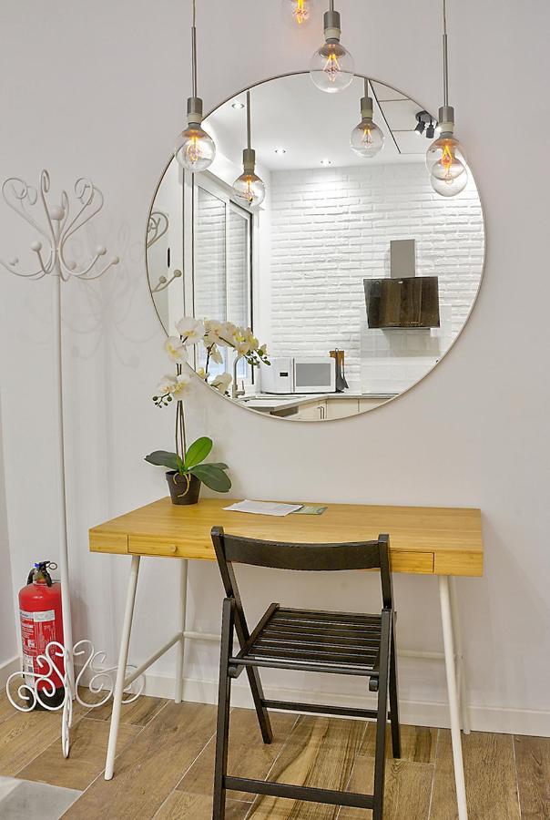 Apartsuite B&R Triana Arellano Sevilla Buitenkant foto